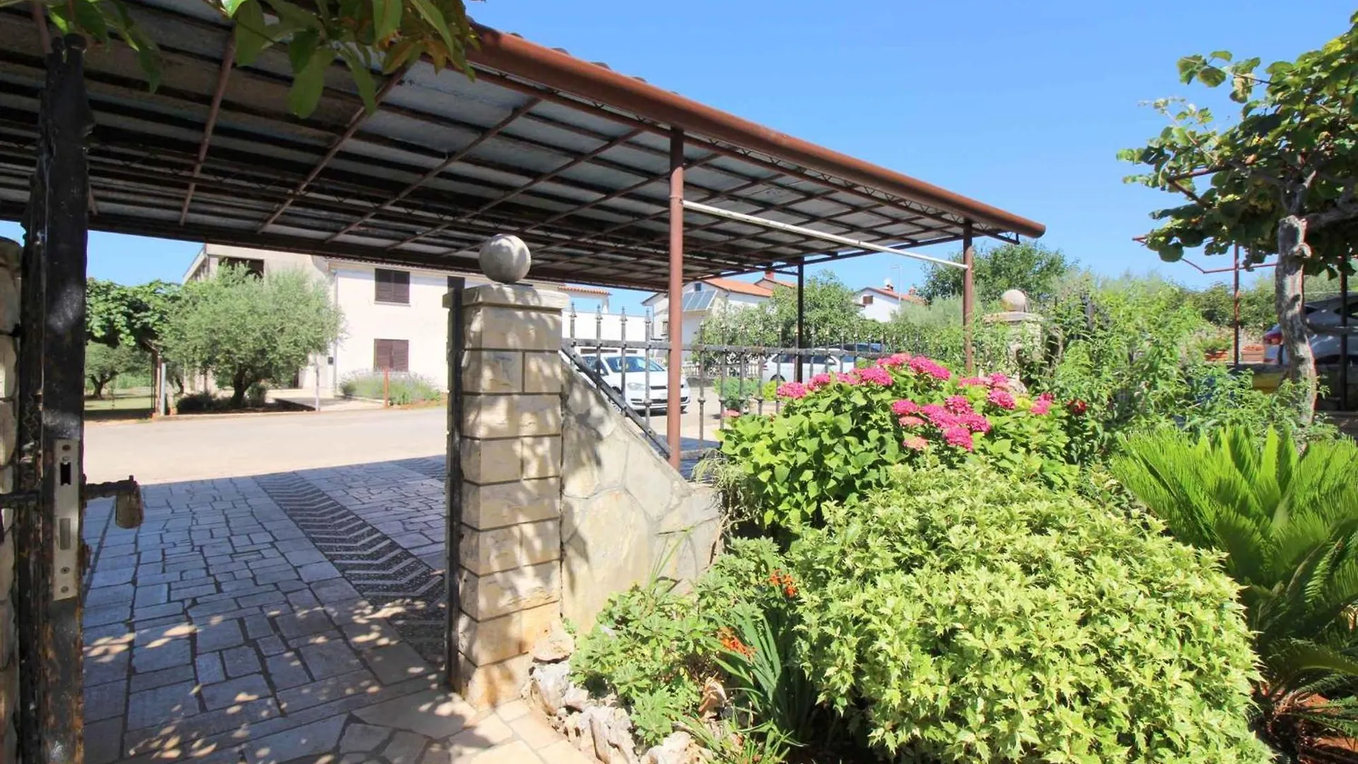 Apartments In Porec/Istrien 9923 Poreč